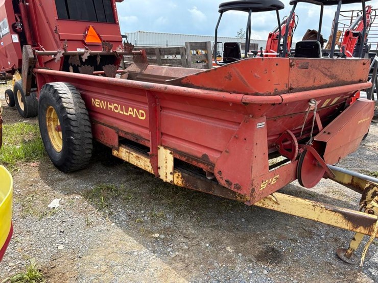 new-holland-518-image-4