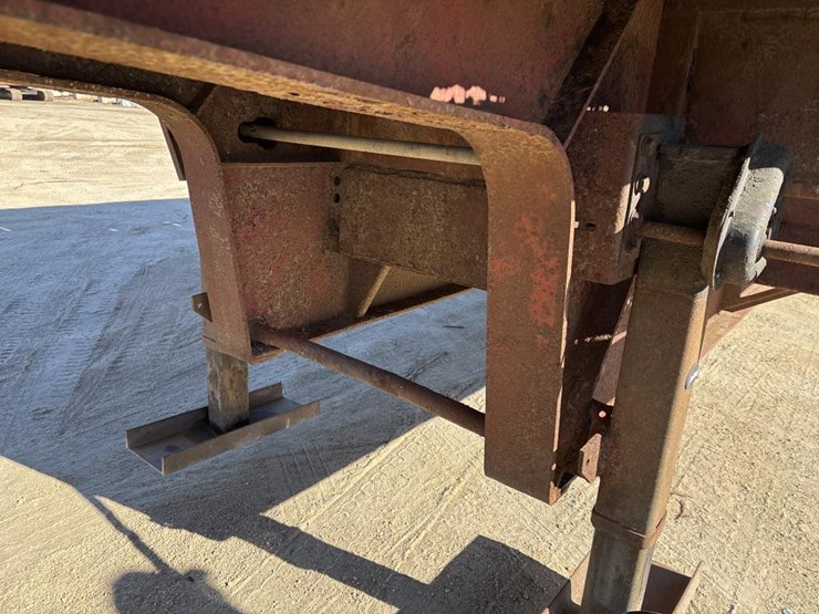 #1335-•-1989-trail-king-industries-tandem-axle-semi-traile-image-14