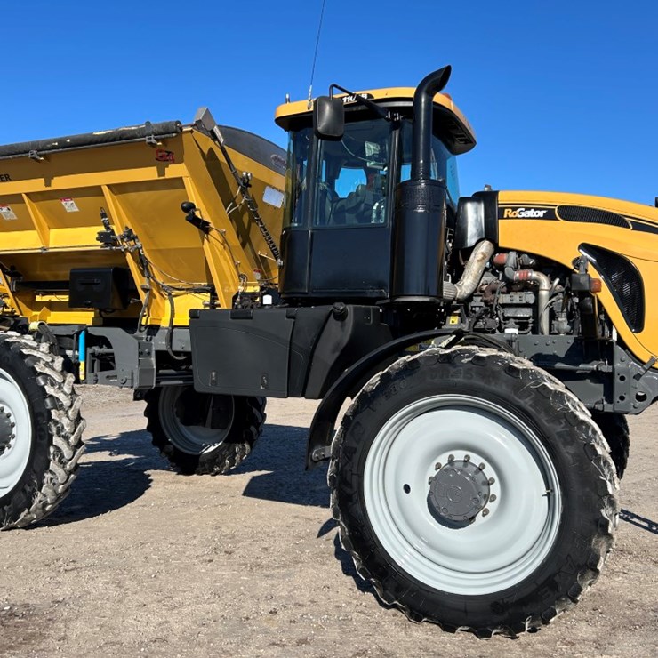 2016 AG-CHEM RG1100B