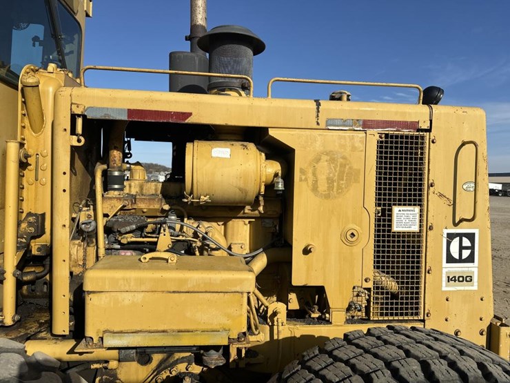 1984-caterpillar-140g-image-11