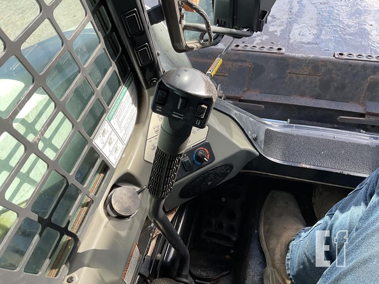 2016-bobcat-s650-image-13