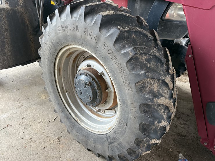 2012-case-ih-puma-145-image-7