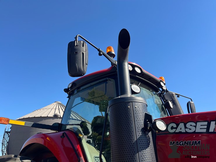 2018-case-ih-magnum-340-image-17