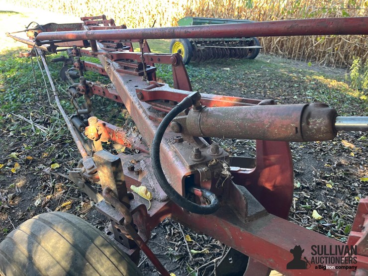 international-720-image-18