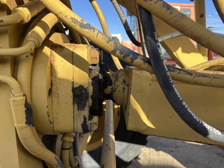 1984-caterpillar-140g-image-29