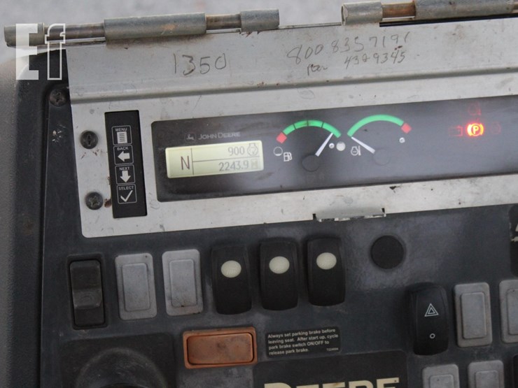 deere-310l-ep-image-12