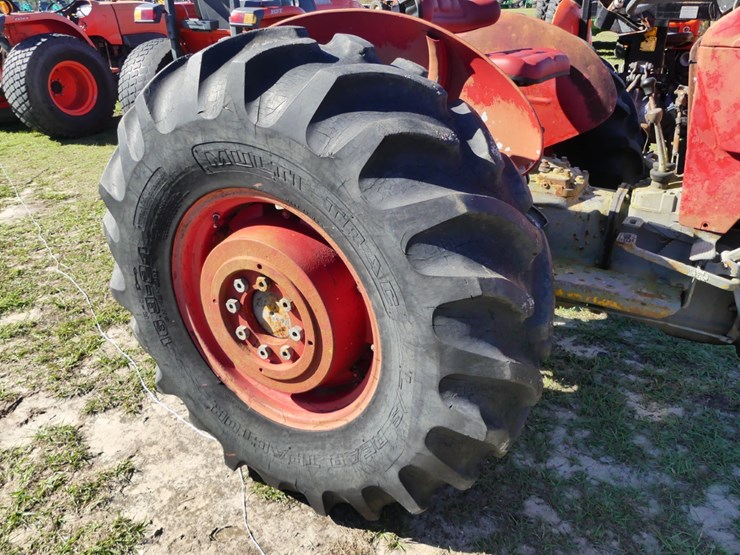 massey-ferguson-165-image-5