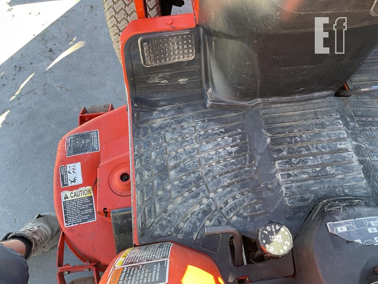 2010-kubota-b2620-image-19