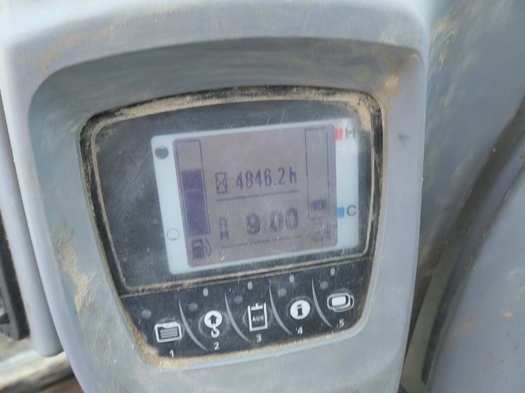 2018-kubota-kx080-image-35