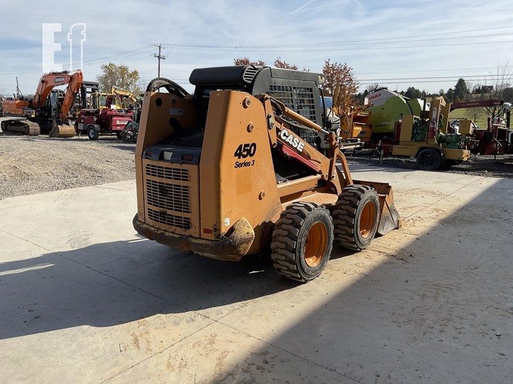 2010-case-450-image-4