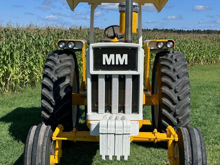 minneapolis-moline-g940-image-4