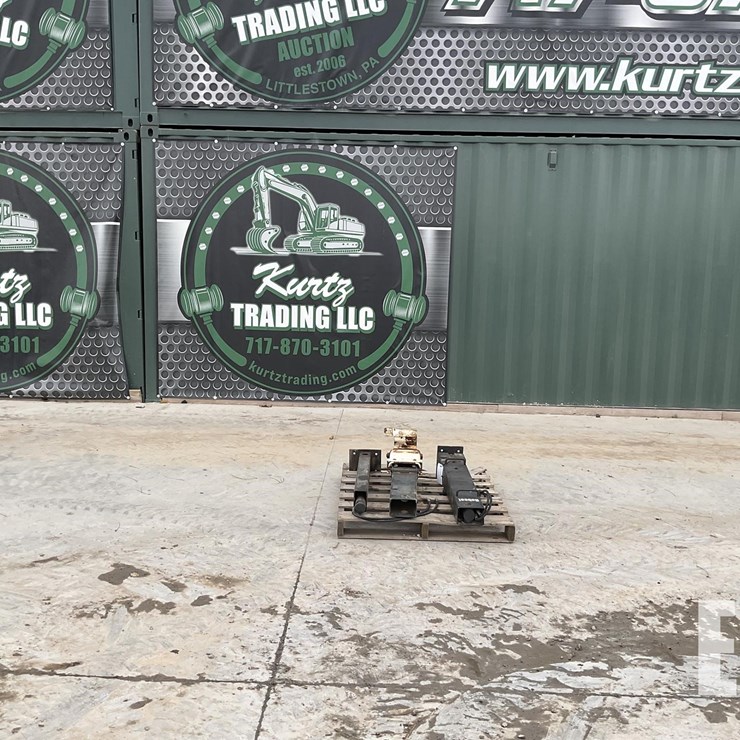 BOBCAT REAR STABILIZER