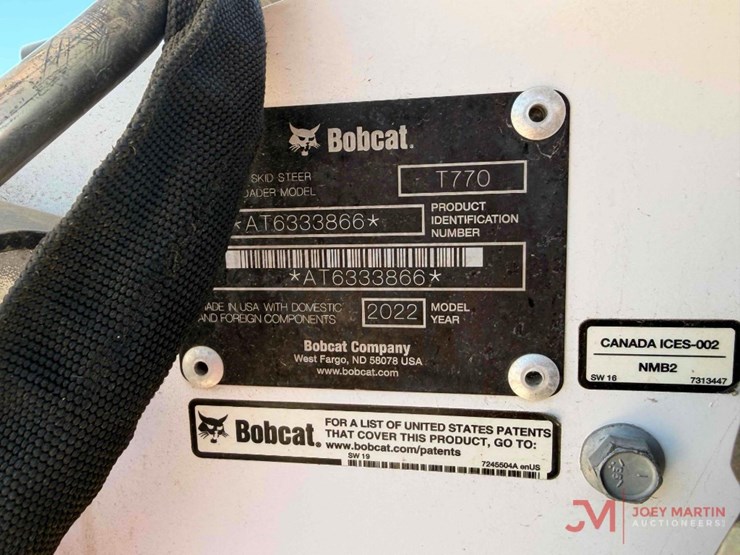2022-bobcat-t770-image-11