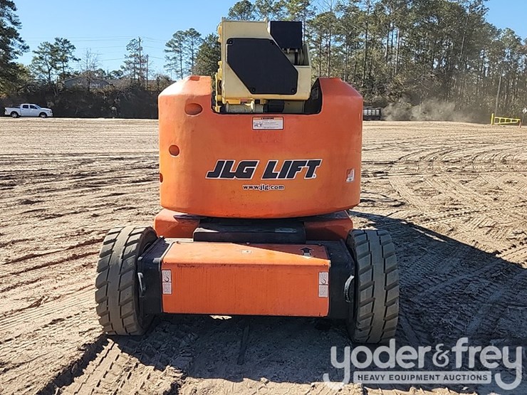 2008-jlg-e450aj-image-20