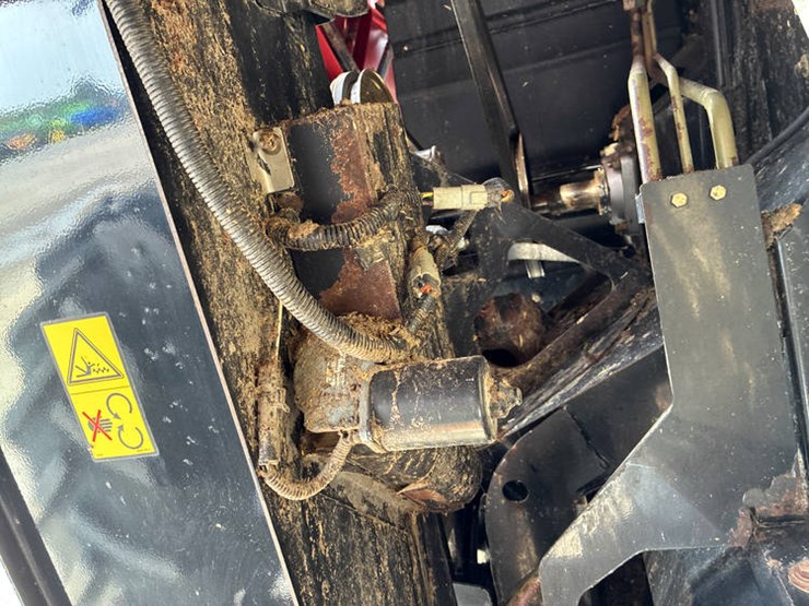 2007-case-ih-8010-image-79