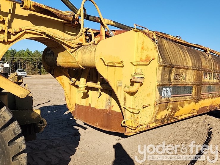 1990-caterpillar-613c-image-19