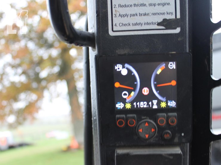 2019-gehl-r165-image-9