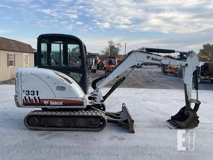 2008-bobcat-331-image-5