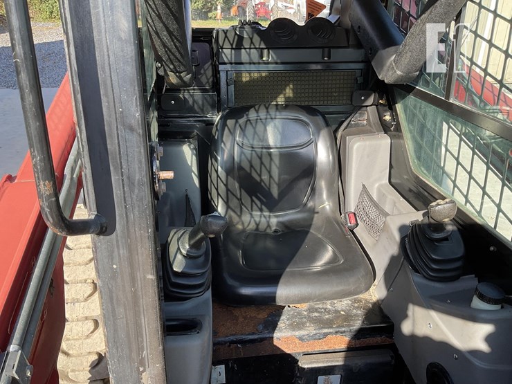 2018-takeuchi-ts50v-image-12