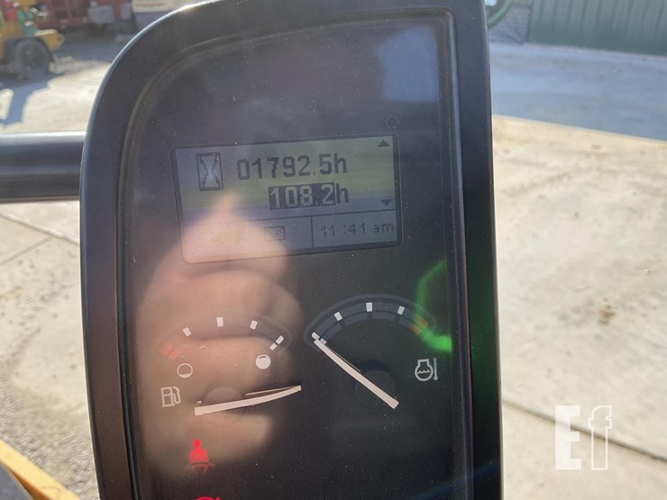 2018-volvo-sd75b-image-16