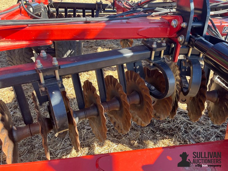 2015-case-ih-2015-image-15