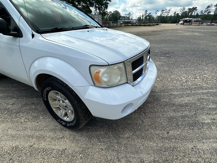 2009-dodge-durango-image-18