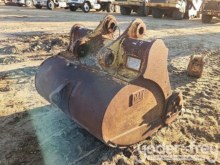 48"-bucket-3"-pin-to-suit-cat-330d-excavator-image-3