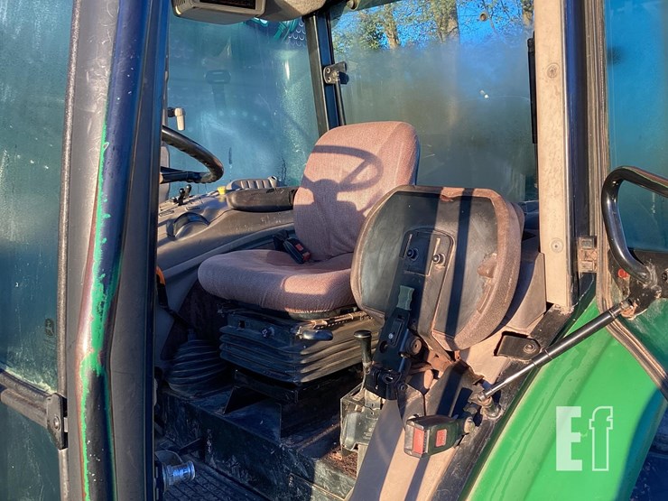 2012-john-deere-5101e-image-10