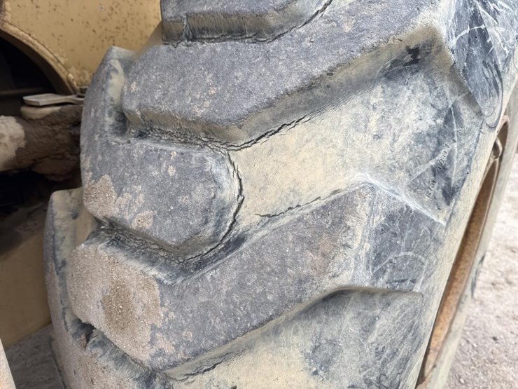 1988-caterpillar-950e-image-74