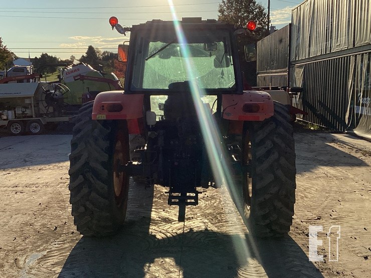 2012-kubota-m126x-image-3