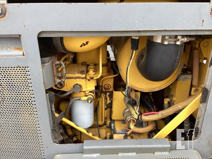 1997-komatsu-d32p-1-image-13