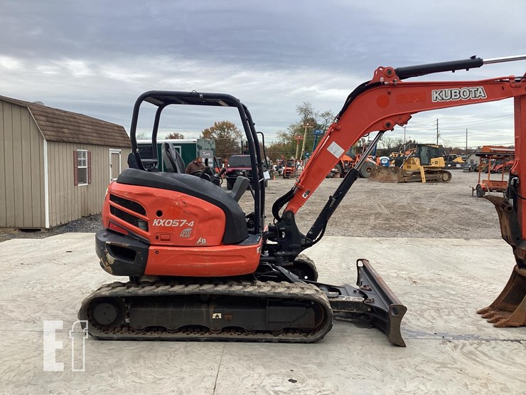2018-kubota-kx057-4-image-5