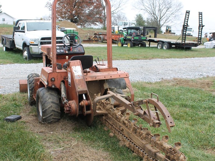 ditch-witch-3500-image-4