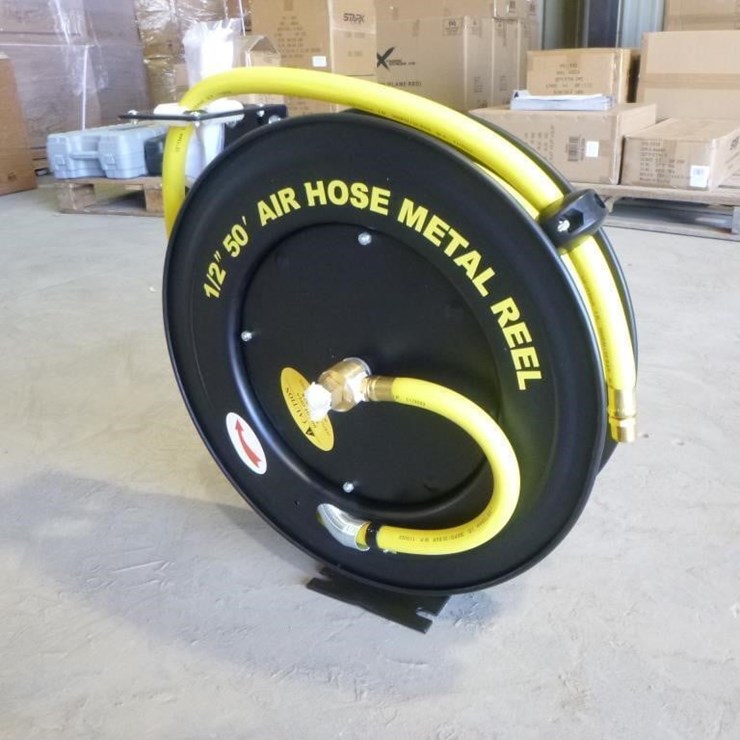 50'x1/2" Retractable Air Hose & Reel