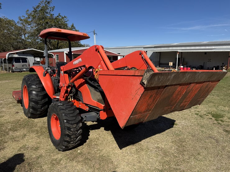 2017-kubota-m7060-image-2