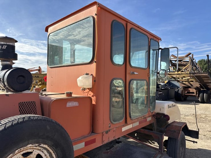 #1905-•-broce-sweeper-image-13