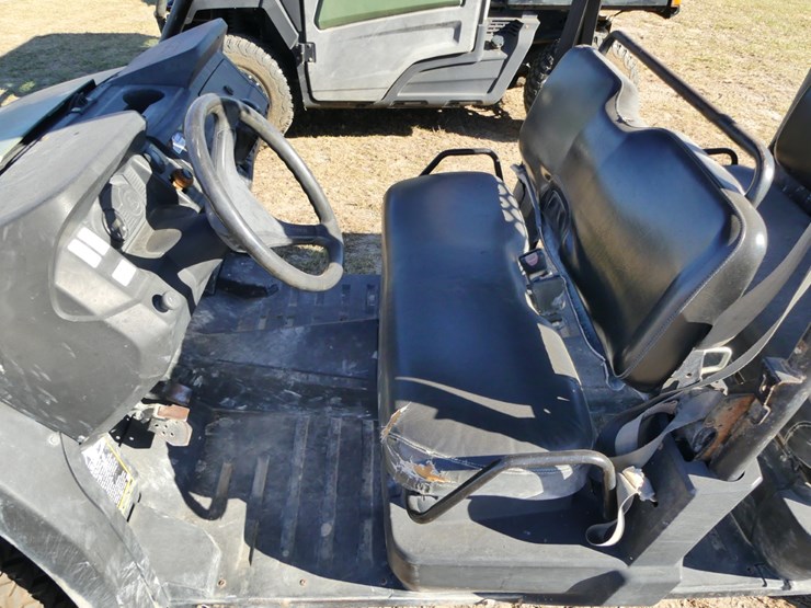 john-deere-gator-image-9