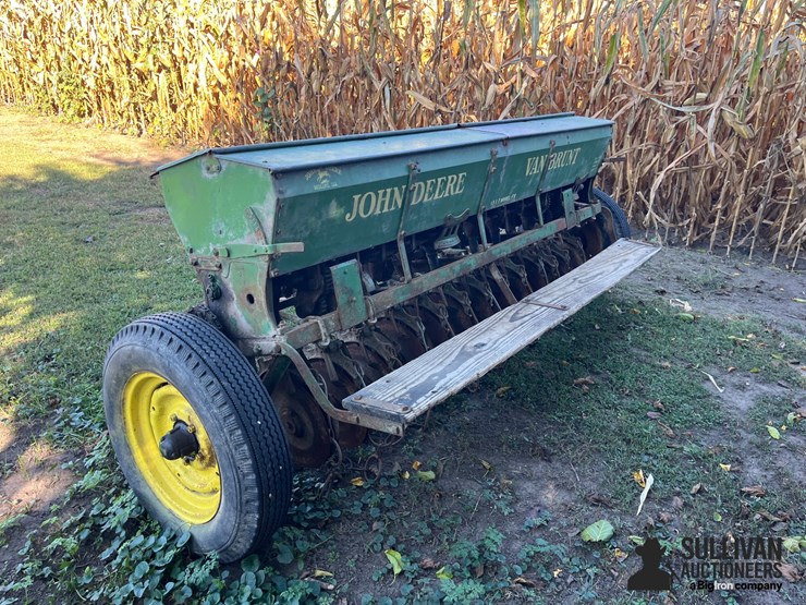 john-deere-8-image-7