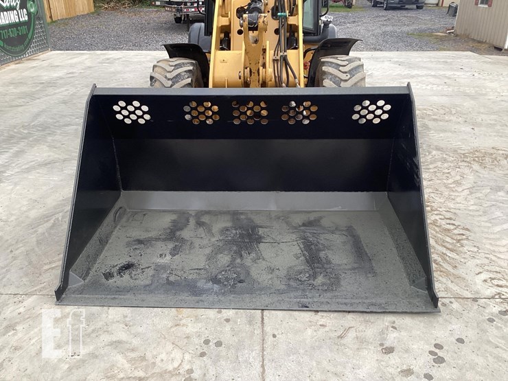 2017-caterpillar-908m-image-9