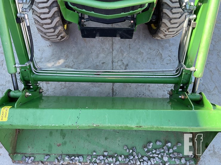 2014-john-deere-1023e-image-10