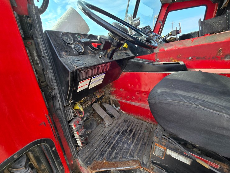 2001-mack-le613-image-44