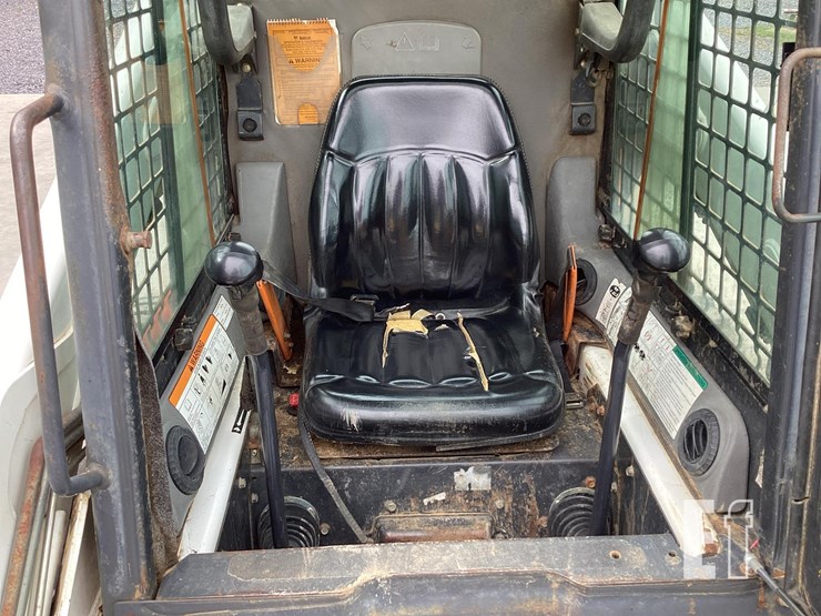 2005-bobcat-s185-image-12