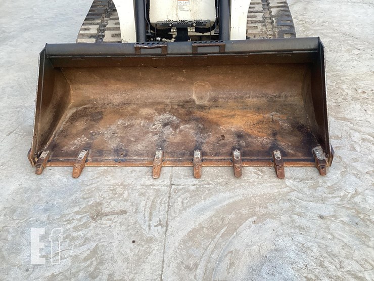 2022-bobcat-t770-image-9