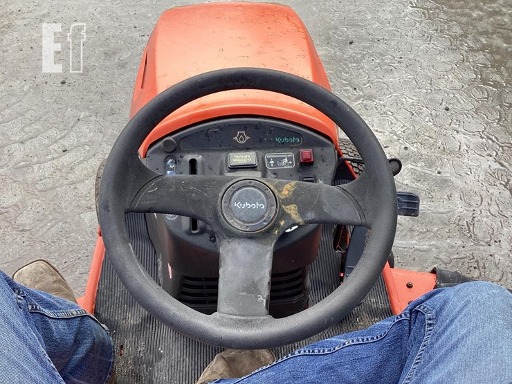 2007-kubota-t1870-image-11