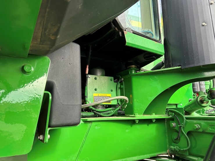 2012-john-deere-4940-image-86