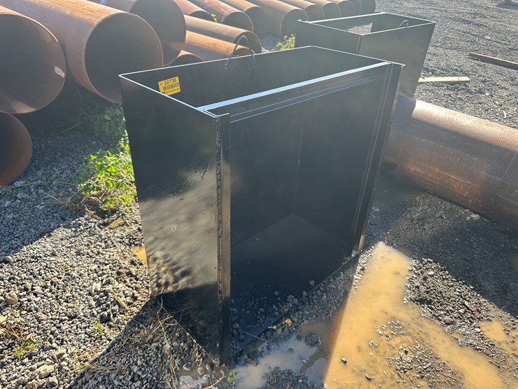 #32736-•-3'x3'-flashboard-pipe-riser-image-2