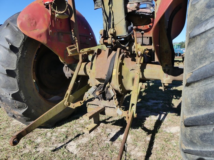 massey-ferguson-230-image-5