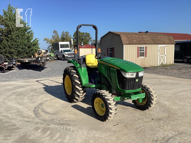 2020-john-deere-4044m-image-6