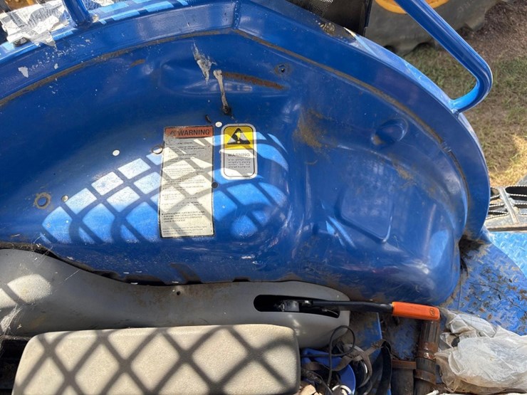 new-holland-ts6.120-image-12