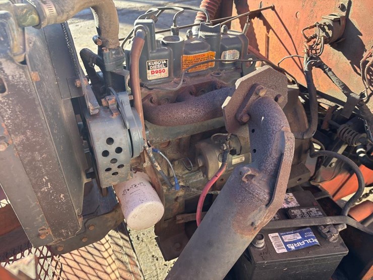 #3808-•-72"-ride-on-power-broom-image-32